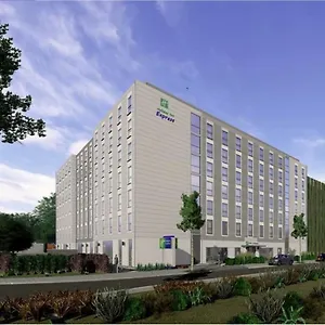 3* Отель Express - Airport